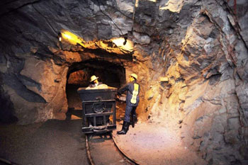 The Importance of Gas Detector in Mine Enclosed Spaces